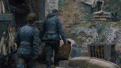 extant_GameOfThrones_2x05-TheGhostOfHarrenhal_1812