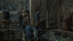extant_GameOfThrones_2x05-TheGhostOfHarrenhal_1822
