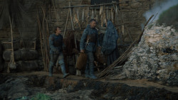 extant_GameOfThrones_2x05-TheGhostOfHarrenhal_1828