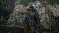 extant_GameOfThrones_2x05-TheGhostOfHarrenhal_1838