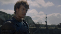 extant_GameOfThrones_2x05-TheGhostOfHarrenhal_1895