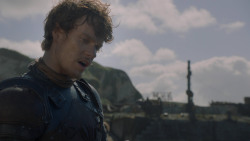 extant_GameOfThrones_2x05-TheGhostOfHarrenhal_1902