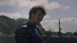extant_GameOfThrones_2x05-TheGhostOfHarrenhal_1931
