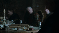 extant_GameOfThrones_2x05-TheGhostOfHarrenhal_1990