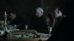 extant_GameOfThrones_2x05-TheGhostOfHarrenhal_1992