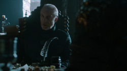 extant_GameOfThrones_2x05-TheGhostOfHarrenhal_2000