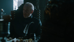 extant_GameOfThrones_2x05-TheGhostOfHarrenhal_2002