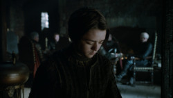 extant_GameOfThrones_2x05-TheGhostOfHarrenhal_2027