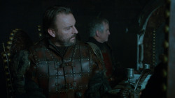 extant_GameOfThrones_2x05-TheGhostOfHarrenhal_2041