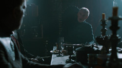 extant_GameOfThrones_2x05-TheGhostOfHarrenhal_2069
