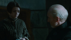 extant_GameOfThrones_2x05-TheGhostOfHarrenhal_2108