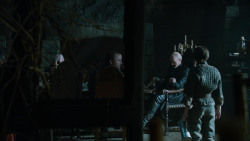extant_GameOfThrones_2x05-TheGhostOfHarrenhal_2119
