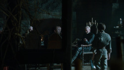 extant_GameOfThrones_2x05-TheGhostOfHarrenhal_2121