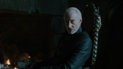 extant_GameOfThrones_2x05-TheGhostOfHarrenhal_2128