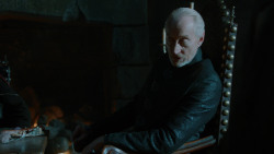 extant_GameOfThrones_2x05-TheGhostOfHarrenhal_2168