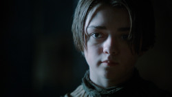 extant_GameOfThrones_2x05-TheGhostOfHarrenhal_2244