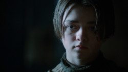 extant_GameOfThrones_2x05-TheGhostOfHarrenhal_2253