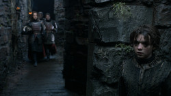 extant_GameOfThrones_2x05-TheGhostOfHarrenhal_2292