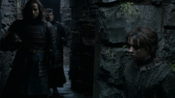 extant_GameOfThrones_2x05-TheGhostOfHarrenhal_2298