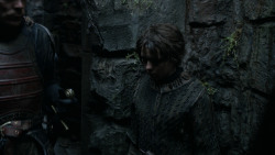 extant_GameOfThrones_2x05-TheGhostOfHarrenhal_2304