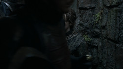 extant_GameOfThrones_2x05-TheGhostOfHarrenhal_2306