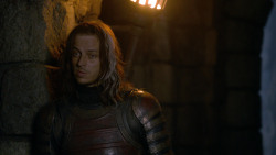 extant_GameOfThrones_2x05-TheGhostOfHarrenhal_2378