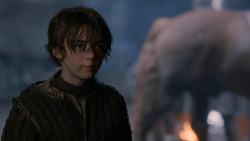 extant_GameOfThrones_2x05-TheGhostOfHarrenhal_2397