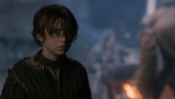 extant_GameOfThrones_2x05-TheGhostOfHarrenhal_2398