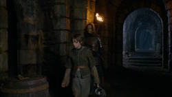 extant_GameOfThrones_2x05-TheGhostOfHarrenhal_2409