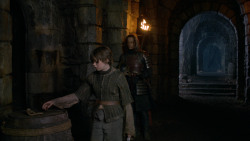 extant_GameOfThrones_2x05-TheGhostOfHarrenhal_2410