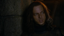 extant_GameOfThrones_2x05-TheGhostOfHarrenhal_2414