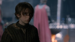 extant_GameOfThrones_2x05-TheGhostOfHarrenhal_2452