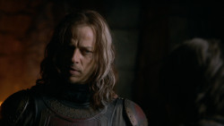 extant_GameOfThrones_2x05-TheGhostOfHarrenhal_2484
