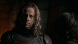 extant_GameOfThrones_2x05-TheGhostOfHarrenhal_2486