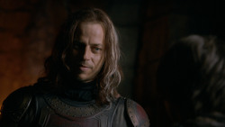 extant_GameOfThrones_2x05-TheGhostOfHarrenhal_2491