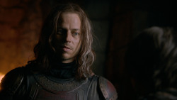 extant_GameOfThrones_2x05-TheGhostOfHarrenhal_2495