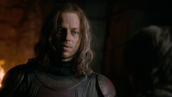 extant_GameOfThrones_2x05-TheGhostOfHarrenhal_2497