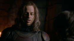 extant_GameOfThrones_2x05-TheGhostOfHarrenhal_2498
