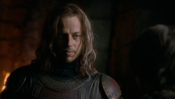 extant_GameOfThrones_2x05-TheGhostOfHarrenhal_2503