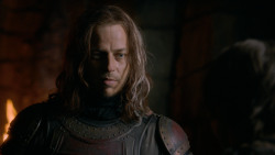 extant_GameOfThrones_2x05-TheGhostOfHarrenhal_2505