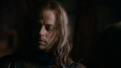 extant_GameOfThrones_2x05-TheGhostOfHarrenhal_2524