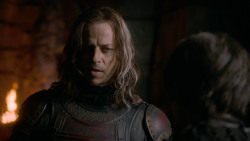 extant_GameOfThrones_2x05-TheGhostOfHarrenhal_2539