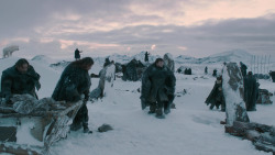 extant_GameOfThrones_2x05-TheGhostOfHarrenhal_2727