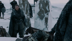 extant_GameOfThrones_2x05-TheGhostOfHarrenhal_2802