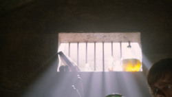 extant_GameOfThrones_2x05-TheGhostOfHarrenhal_2900