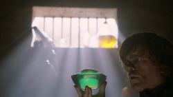 extant_GameOfThrones_2x05-TheGhostOfHarrenhal_2903