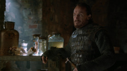 extant_GameOfThrones_2x05-TheGhostOfHarrenhal_2921