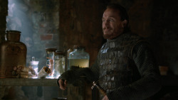 extant_GameOfThrones_2x05-TheGhostOfHarrenhal_2922
