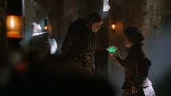 extant_GameOfThrones_2x05-TheGhostOfHarrenhal_2926