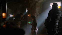 extant_GameOfThrones_2x05-TheGhostOfHarrenhal_2934